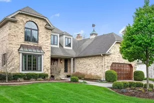 2S517 Danbury Dr, Glen Ellyn, IL 60137 - Photo 1