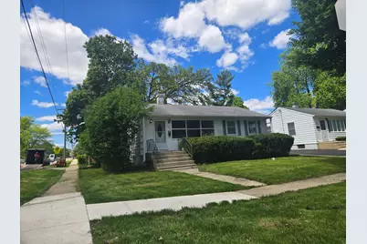 102 N Berteau Avenue, Bartlett, IL 60103 - Photo 1