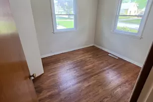 102 N Berteau Ave, Bartlett, IL 60103 - Photo 6