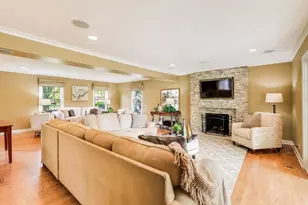 363 Anjou Dr, Northbrook, IL 60062 - Photo 14