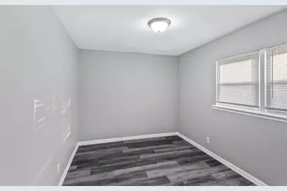 991 Tollview Avenue #5, Aurora, IL 60505 - Photo 8
