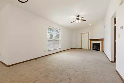 1816 Remington Road, Rockford, IL 61108 - Photo 4