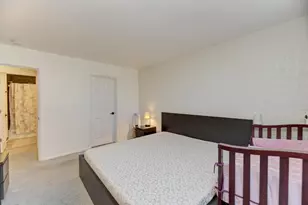 1475 Rebecca Dr, Hoffman Estates, IL 60169 - Photo 18