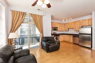 2933 N Clybourn Ave, Chicago, IL 60618 - Photo 4