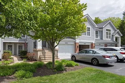 2805 Packford Lane #2805, Aurora, IL 60502 - Photo 1