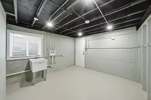 13947 S Saginaw Ave, Burnham, IL 60633 - Photo 20