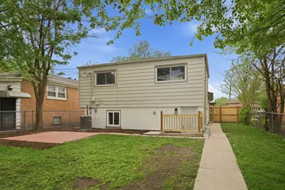 13947 S Saginaw Avenue, Burnham, IL 60633 - Photo 22
