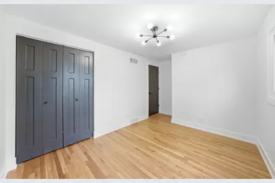 13947 S Saginaw Avenue, Burnham, IL 60633 - Photo 18