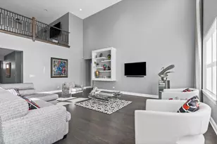 [Address not provided], Glenview, IL 60026 - Photo 10