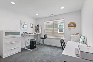 [Address not provided], Glenview, IL 60026 - Photo 26