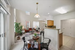 992 Enfield Dr, Northbrook, IL 60062 - Photo 10