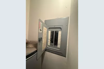 8008 S Ridgeland Avenue #2A, Chicago, IL 60617 - Photo 16