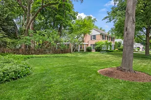 630 S Beverly Ln, Arlington Heights, IL 60005 - Photo 54