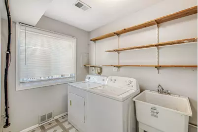 2058 Leeward Lane, Hanover Park, IL 60133 - Photo 14