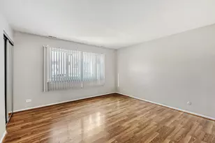 2058 Leeward Ln, Hanover Park, IL 60133 - Photo 12