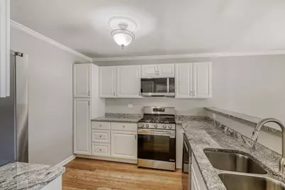 2058 Leeward Lane, Hanover Park, IL 60133 - Photo 4