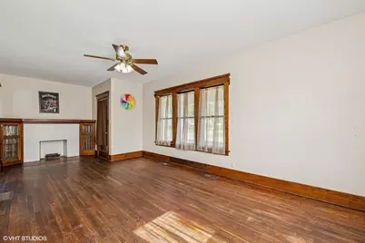 306 E Diggins Street, Harvard, IL 60033 - Photo 4