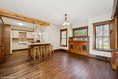 306 E Diggins Street, Harvard, IL 60033 - Photo 8