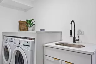 433 E 46th Pl, Chicago, IL 60653 - Photo 24