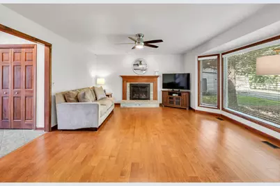 618 Birch Street, Sugar Grove, IL 60554 - Photo 12