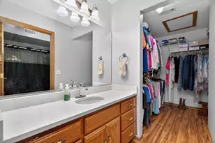 2700 Eagle Dr, Joliet, IL 60436 - Photo 16