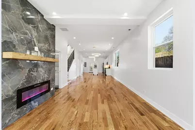 618 N Avers Avenue, Chicago, IL 60624 - Photo 4