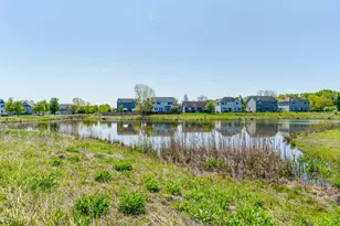 1094 Holly Dr, Antioch, IL 60002 - Photo 36