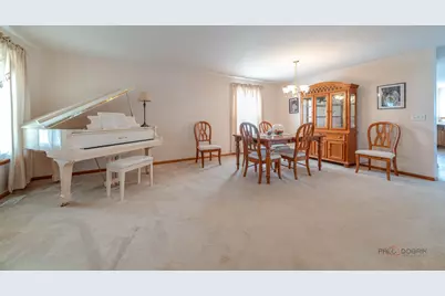 1094 Holly Drive, Antioch, IL 60002 - Photo 6
