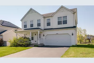 1094 Holly Drive, Antioch, IL 60002 - Photo 2