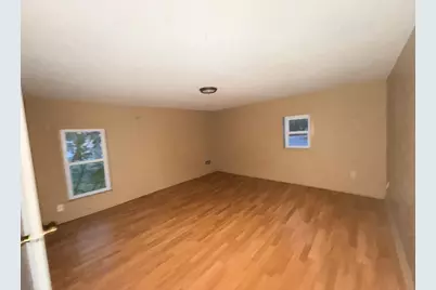 208 W Oak Street, Carrier Mills, IL 62917 - Photo 18