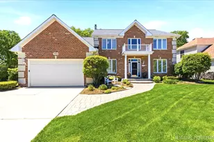 1914 N Ridge Ave, Arlington Heights, IL 60004 - Photo 1