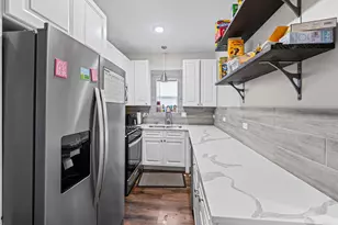 153 S 13th Ave, Maywood, IL 60153 - Photo 8