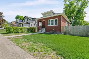 153 S 13th Ave, Maywood, IL 60153 - Photo 2