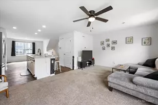 1107 Briar Gln Ct, Hampshire, IL 60140 - Photo 12
