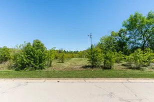 Lot 1 2 Deer Pond Dr, Saint Charles, IL 60175 - Photo 2