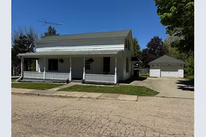 606 E Silk Street, Mount Carroll, IL 61053 - Photo 1