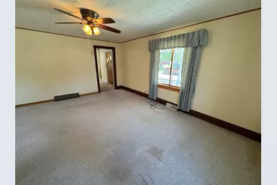 606 E Silk Street, Mount Carroll, IL 61053 - Photo 20