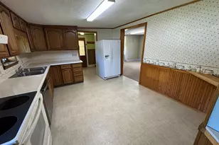 606 E Silk St, Mount Carroll, IL 61053 - Photo 12