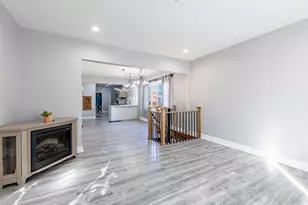 3838 W 64th St, Chicago, IL 60629 - Photo 4