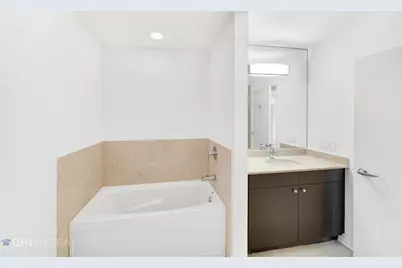 123 S Green Street #1107B, Chicago, IL 60607 - Photo 14