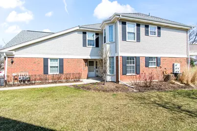 1233 S Wellington Court, Buffalo Grove, IL 60089 - Photo 1