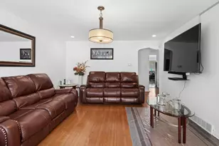 256 Calumet Blvd, Harvey, IL 60426 - Photo 6