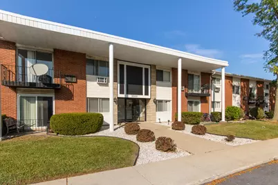 9500 Dee Road #202B, Des Plaines, IL 60016 - Photo 1
