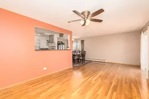 9500 Dee Rd, Des Plaines, IL 60016 - Photo 6