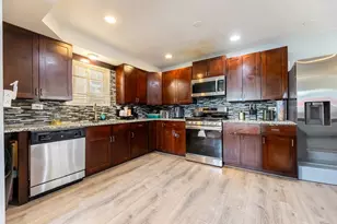 531 E 87th St, Chicago, IL 60619 - Photo 4