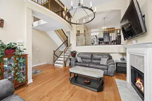 6635 W 64th Pl, Chicago, IL 60638 - Photo 4
