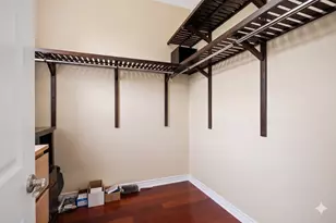 6635 W 64th Pl, Chicago, IL 60638 - Photo 16