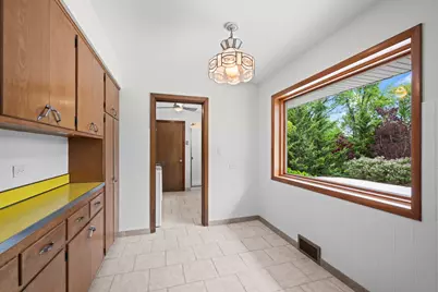 412 W Camp McDonald Road, Prospect Heights, IL 60070 - Photo 18