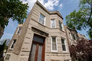 3122 W Fullerton Ave, Chicago, IL 60647 - Photo 2