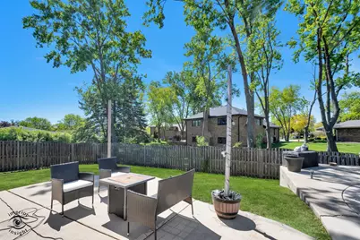 825 Walnut Drive, Darien, IL 60561 - Photo 28